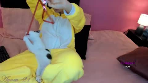  ines  online show from February 28, 5:26 pm