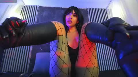 Snapshot of agnes_jones chatting on February 12, 9:11 pm agnes_jones online show from February 12, 9:11 pm