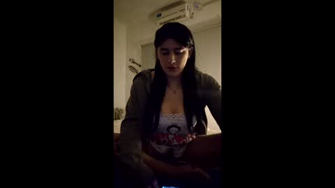 agustinafleur online show from May 19, 2:18 am