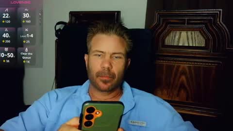 Blue Eyed Handsome Man online show from April 2, 12:40 am