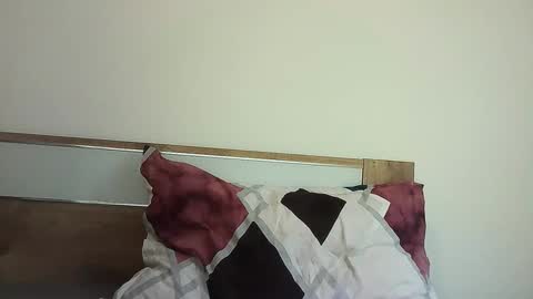 Snapshot of ahotkitty18 chatting on October 25, 8:24 am Selena online show from October 25, 8:24 am