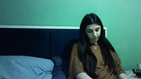 Snapshot of ahotkitty18 chatting on January 13, 2:42 pm Selena online show from January 13, 2:42 pm