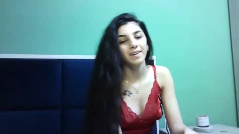 Snapshot of ahotkitty18 chatting on December 2, 12:02 pm Selena online show from December 2, 12:02 pm