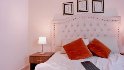 ahsly_ms online show from February 25, 2:03 am