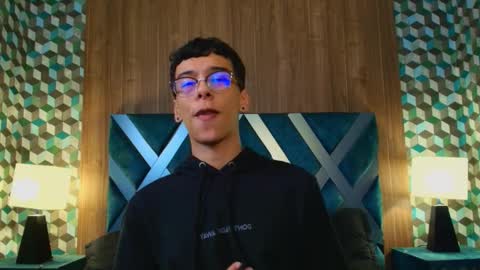 aiden_royce online show from October 10, 4:07 am