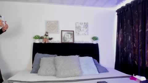AIHNOA online show from February 28, 12:42 pm