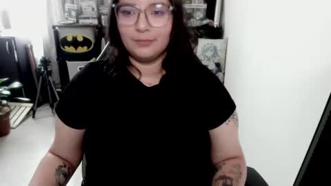 Catalina online show from March 18, 2:34 pm