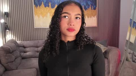 Snapshot of ailann_ chatting on January 24, 7:39 pm Alisson online show from January 24, 7:39 pm