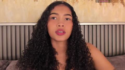 Snapshot of ailann_ chatting on February 5, 10:55 pm Alisson online show from February 5, 10:55 pm