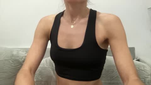 Aile online show from December 31, 11:53 am