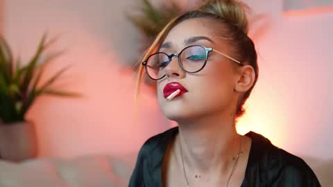  Aileen  online show from October 20, 6:46 pm