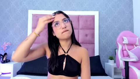 Ailen online show from November 28, 12:45 pm