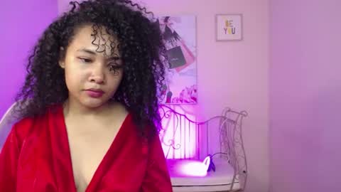 ailyn_lovee online show from July 19, 12:30 pm