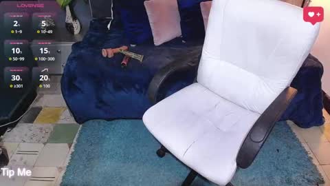 Ailyn rouss online show from March 10, 1:54 am