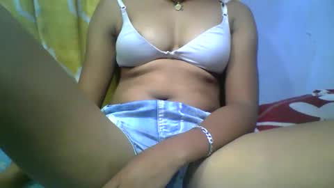 aimeamour online show from February 3, 11:36 am