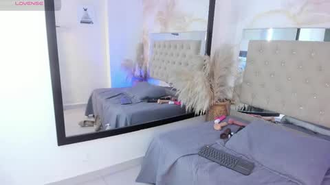 Ainaah  online show from February 17, 2:38 pm