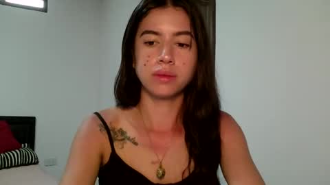 Snapshot of aine_ileana chatting on September 8, 4:17 pm J online show from September 8, 4:17 pm
