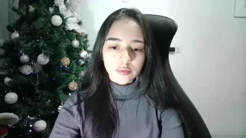 Snapshot of aineangeel chatting on January 15, 12:19 am AINE online show from January 15, 12:19 am