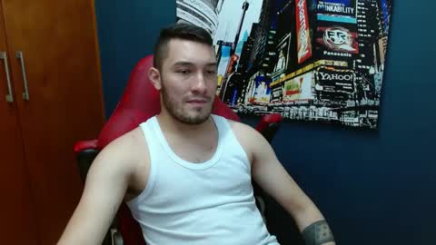 Snapshot of airon_blade chatting on December 30, 10:45 pm A I R O N online show from December 30, 10:45 pm