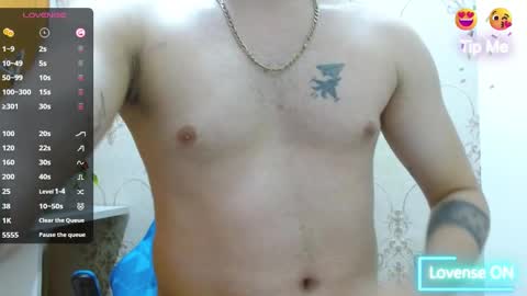 Snapshot of airon_blade chatting on February 16, 1:03 am A I R O N online show from February 16, 1:03 am
