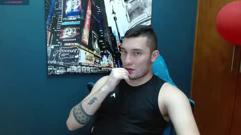 Snapshot of airon_blade chatting on March 2, 9:43 pm A I R O N online show from March 2, 9:43 pm