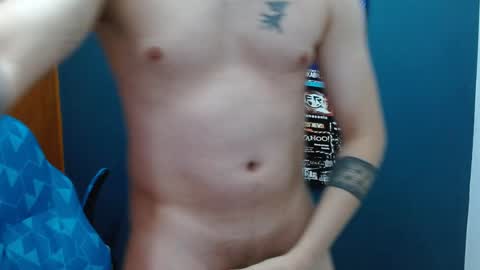Snapshot of airon_blade chatting on February 5, 2:19 am A I R O N online show from February 5, 2:19 am