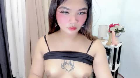 airy_lust online show from March 2, 7:15 am