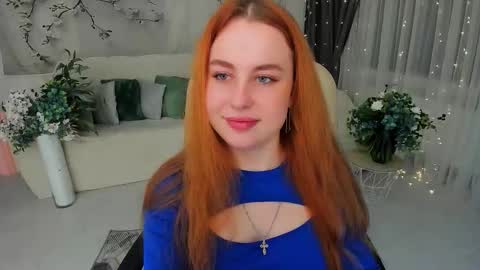 Louise online show from December 2, 4:11 am