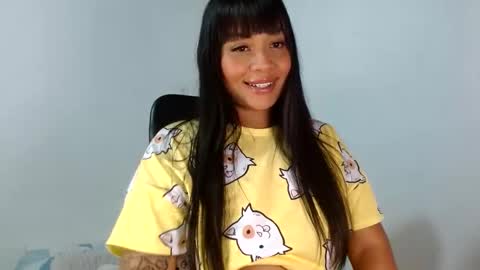  Aisha  online show from December 19, 3:51 am