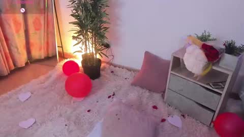 Snapshot of aisha_bx chatting on February 13, 12:00 pm Aisha online show from February 13, 12:00 pm