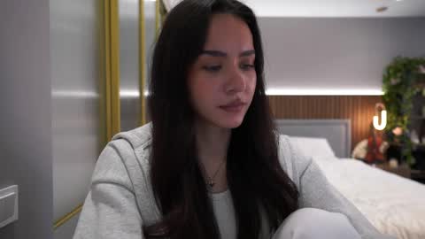 Aisha online show from April 27, 6:55 am