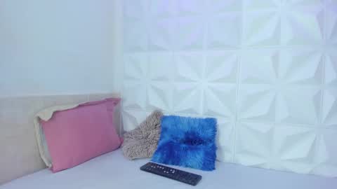 aisha_farah online show from September 19, 3:38 pm