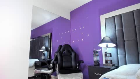Snapshot of aisha_nowak chatting on March 3, 10:42 pm Aisha online show from March 3, 10:42 pm
