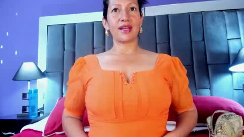 Snapshot of aisha_nowak chatting on March 12, 7:47 pm Aisha online show from March 12, 7:47 pm