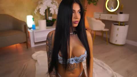 Maddy online show from November 7, 8:44 pm