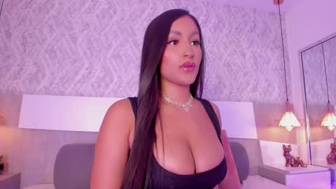 Aisha online show from November 24, 2:49 pm