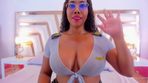 Aisha Rodgers online show from February 19, 8:31 pm
