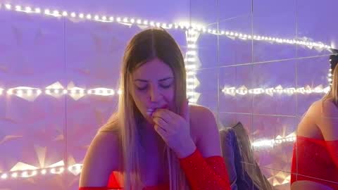 Aisha online show from October 24, 5:41 am