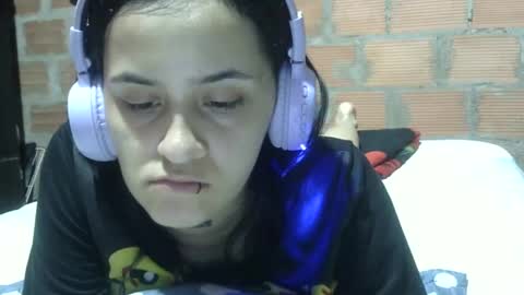 Snapshot of aitana23_ chatting on September 17, 1:42 am aiti online show from September 17, 1:42 am
