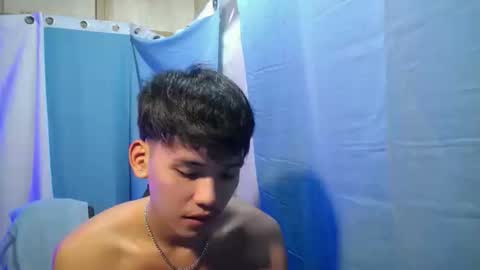 aj_daksxx online show from December 22, 1:51 pm