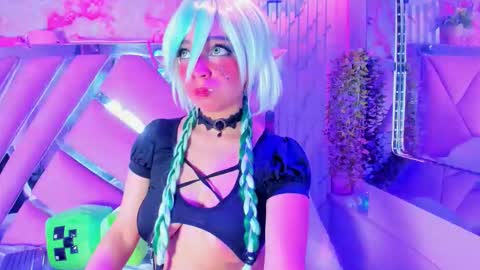 akane hikari  online show from September 22, 7:56 am