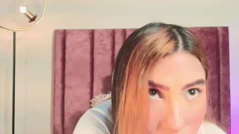 akashamoon  online show from October 31, 12:38 pm