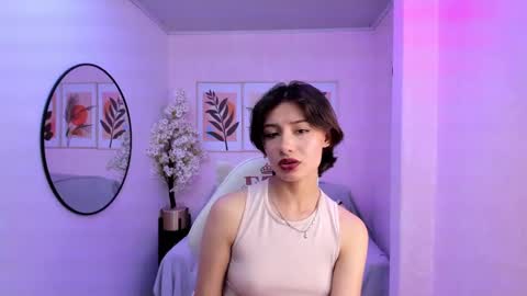 Azaka  online show from January 18, 3:16 pm
