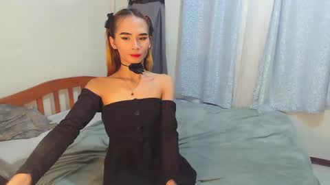 Snapshot of akesha121698 chatting on September 19, 6:00 pm akesha121698 online show from September 19, 6:00 pm