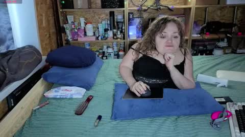 Natalie online show from January 7, 4:39 am