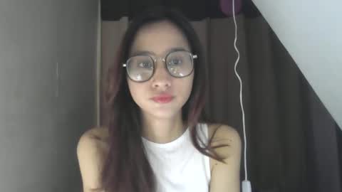 akira_z101 online show from March 3, 9:33 am