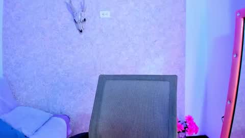 Snapshot of akiranatasha chatting on December 31, 5:11 am Alice online show from December 31, 5:11 am