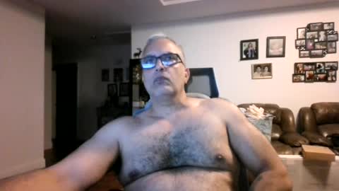 aladdin31673 online show from July 22, 3:30 am