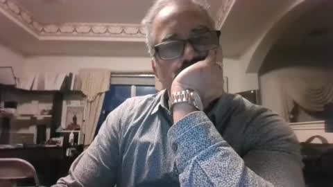 aladdin31673 online show from December 14, 11:55 pm