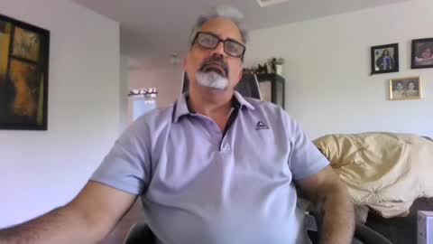 aladdin31673 online show from July 7, 6:34 pm